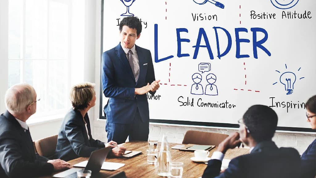 How to Develop Leadership Skills: A Practical 90-Day Plan