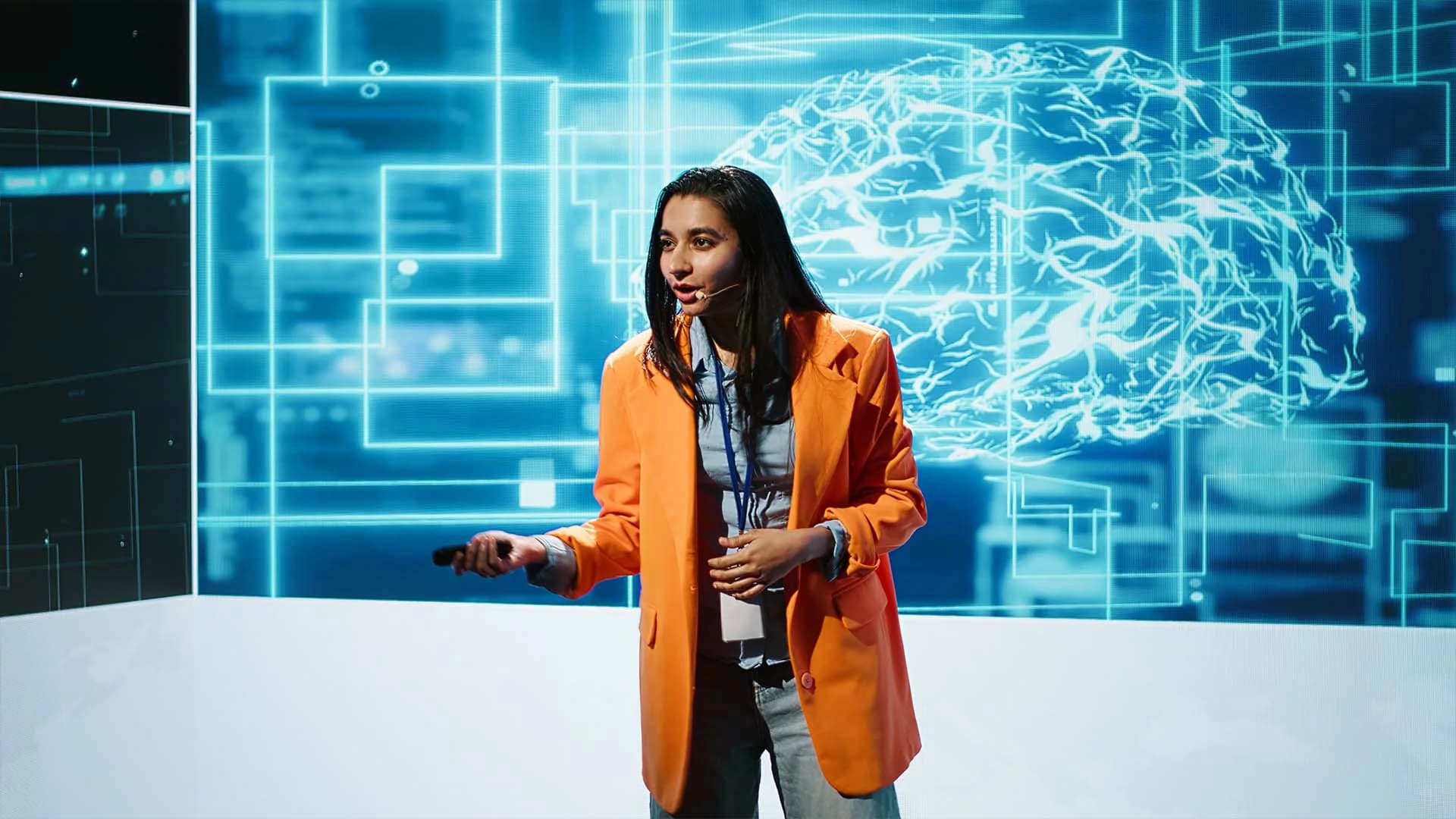 How to Choose the Right AI and Digital Transformation Course in London