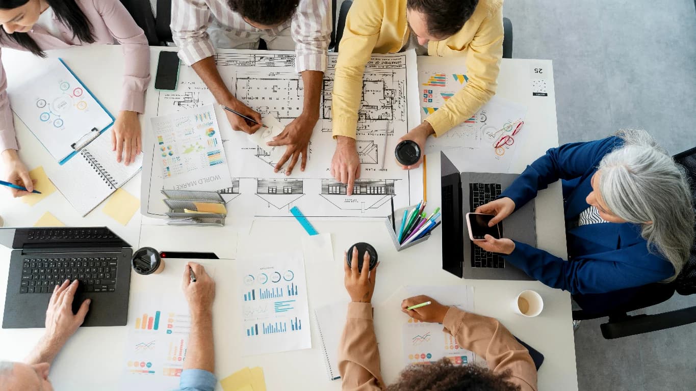 Agile vs Waterfall Project Management: How to Choose the Right Approach