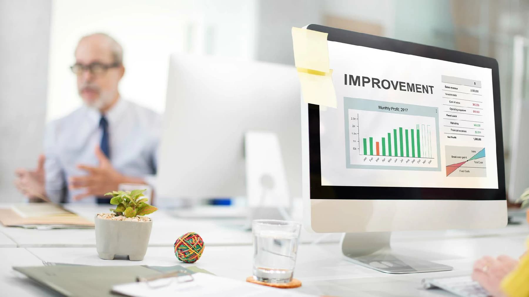 Customer Experience and Sales Operations: Improving Service Performance and Business Results